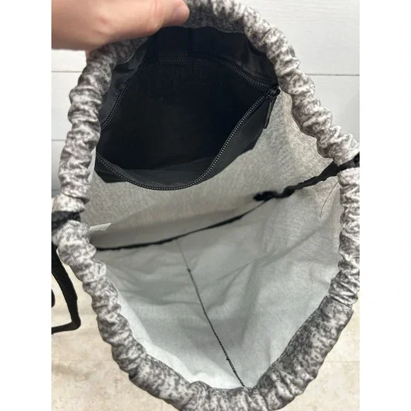 Geckobrands Drawstring Backpack Black‎ Gray Sports Bag - Picture 8 of 11